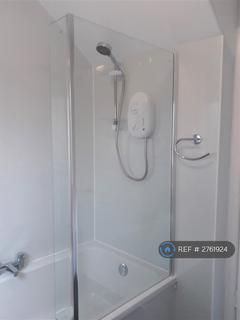 3 bedroom semi-detached house to rent, Den Park, Perth & Kinross, PH2