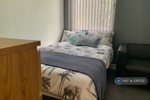 1 bedroom in a house share to rent, Belmont Street, Huddersfield, HD1