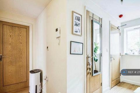 2 bedroom flat to rent, Bryngwyn Road, Newport, NP20