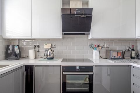 2 bedroom semi-detached house for sale, Clarendon Gate, Ottershaw, KT16