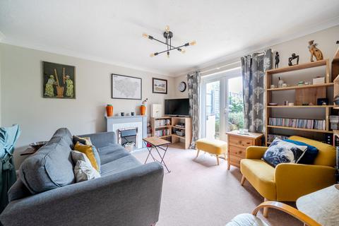 2 bedroom semi-detached house for sale, Clarendon Gate, Ottershaw, KT16