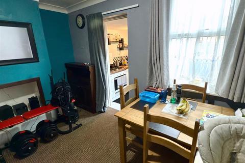 2 bedroom terraced house for sale, Raglan Street, Lowestoft, Suffolk, NR32