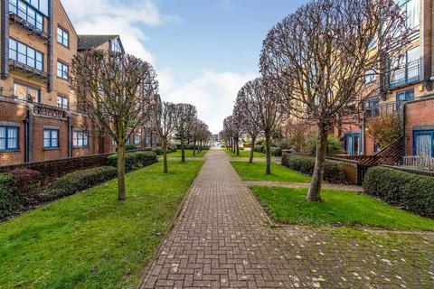 2 bedroom flat for sale, BITTERNE PARK! NO FORWARD CHAIN! GARAGE! BALCONY!