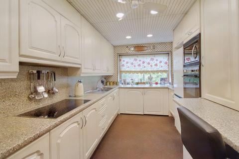 3 bedroom penthouse for sale, Northwood HA6