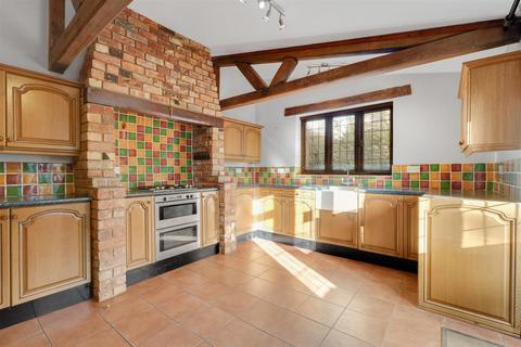 4 bedroom detached house for sale, 11 North Street, Mears Ashby, Northampton