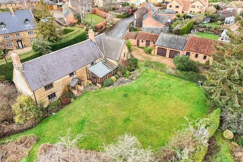 4 bedroom detached house for sale, 11 North Street, Mears Ashby, Northampton