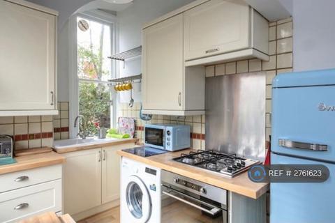 2 bedroom flat to rent, Anson Road, London, N7