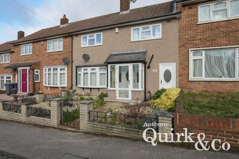 3 bedroom terraced house to rent, Crammavill Street, Grays, RM16