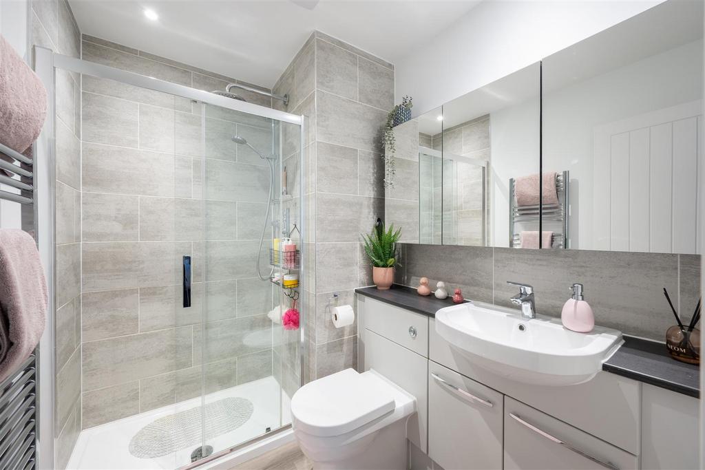 En-Suite Shower Room