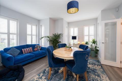 5 bedroom detached house for sale, Goxhill Mews, Burgess Hill