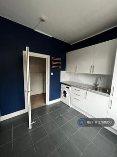 2 bedroom flat to rent, Widdenham Road, London, N7