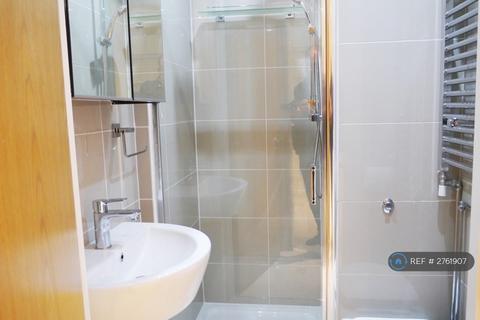 undefined, Burney Avenue, Surbiton, KT5