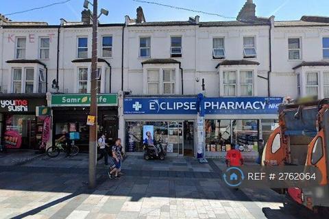 undefined, High Street, London, E17