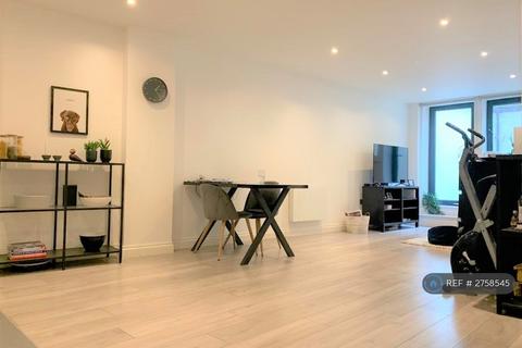 1 bedroom flat to rent, Wing House, Aylesbury, HP20