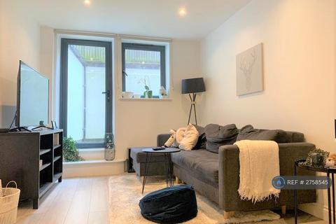 1 bedroom flat to rent, Wing House, Aylesbury, HP20