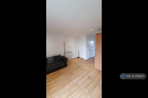 1 bedroom flat to rent, Grassendale Court, Liverpool, L19