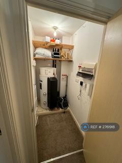 1 bedroom flat to rent, The Blenheim Centre, Hounslow, TW3