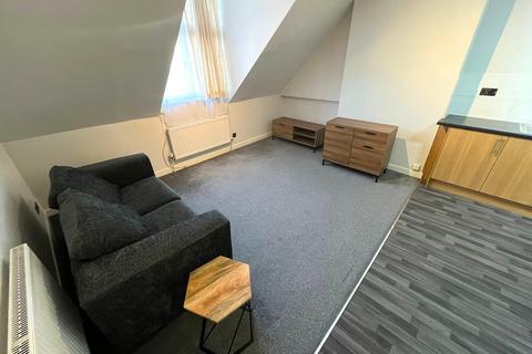 1 bedroom flat to rent, Derby Road, Nottingham NG1