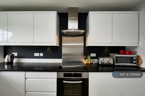undefined, Kesteven Way, Wokingham, RG41