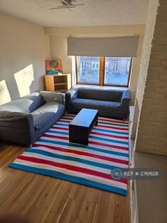 2 bedroom flat to rent, Lochrin Place, Edinburgh, EH3