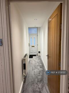 2 bedroom terraced house to rent, Manchester Road, Huddersfield, HD4