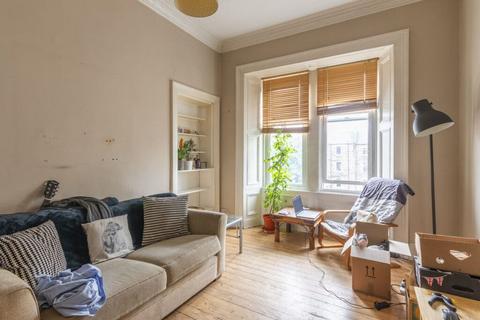 2 bedroom flat to rent, 2046L Edina Place, Edinburgh, EH7 5RN
