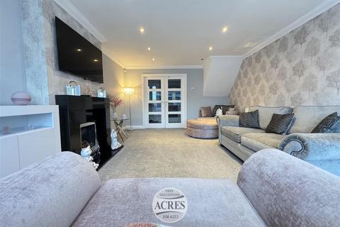 3 bedroom detached house for sale, Garnet Avenue, Great Barr, Birmingham