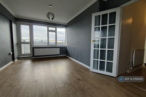 2 bedroom flat to rent, Oatlands Court, London, SW19