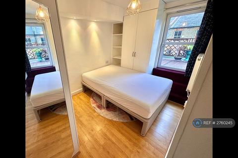 1 bedroom flat to rent, Orlop Street, London, SE10