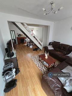 3 bedroom terraced house to rent, Grays, Grays, RM17