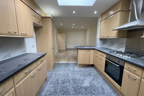 2 bedroom flat to rent, Burnley Road, London NW10