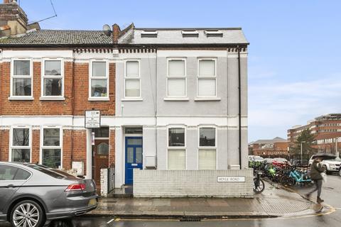 1 bedroom apartment for sale, Hoyle Road, SW17