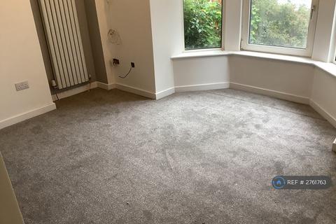 1 bedroom flat to rent, St. Nicholas Street, Bodmin, PL31