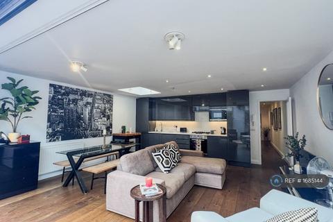 2 bedroom flat to rent, Tooting, London, SW17