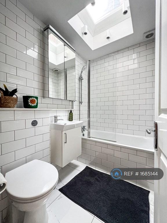 Ensuite - Bedroom 1