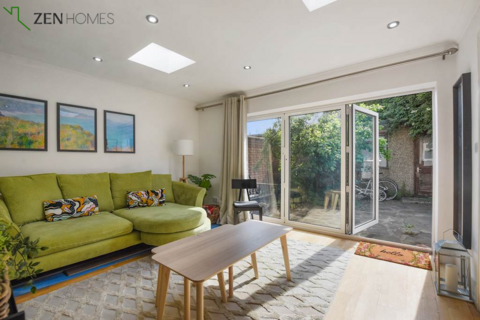 3 bedroom terraced house for sale, Great Cambridge Road, London N18