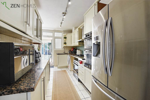 3 bedroom terraced house for sale, Great Cambridge Road, London N18