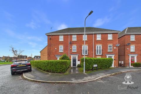 4 bedroom townhouse for sale, Womack Gardens, St. Helens, Merseyside, WA9