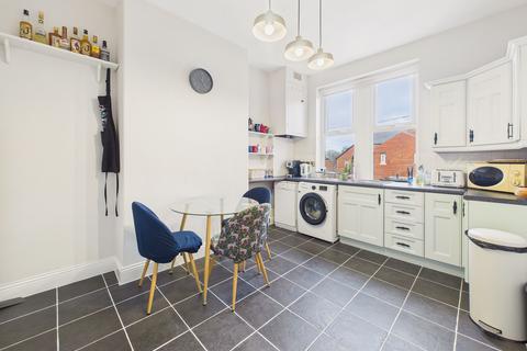 3 bedroom flat for sale, Dean Street, Gateshead, NE9