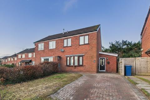 3 bedroom semi-detached house to rent, Stour Road, Manchester M29