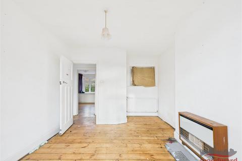 3 bedroom semi-detached house for sale, Boxtree Road, Harrow
