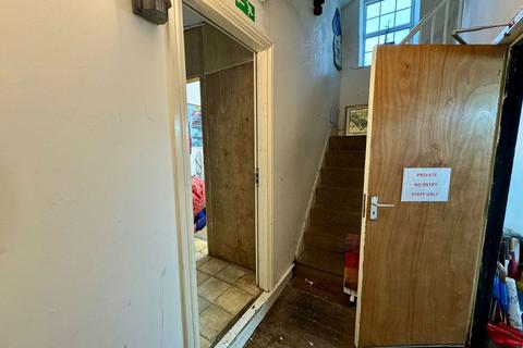 Retail property (high street) for sale, Stanley Street, Caergybi, Caergybi, LL65 1HG