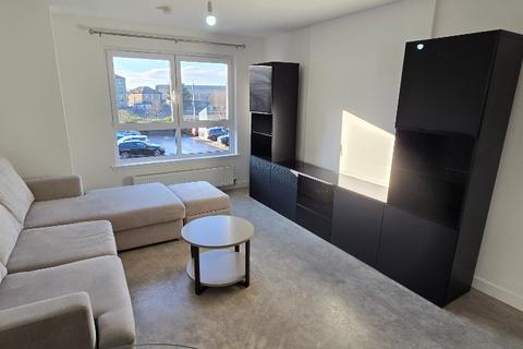 2 bedroom flat to rent, Springfield Gardens, Parkhead, Glasgow, G31