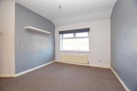 3 bedroom terraced house for sale, Myrtle Road, Middleton, Manchester, Greater Manchester, M24 2WD