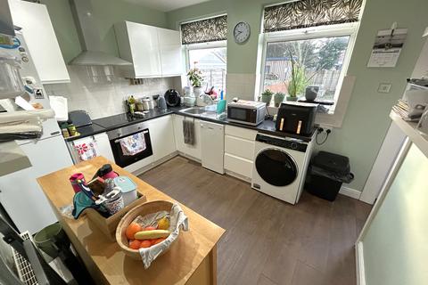 3 bedroom semi-detached house for sale, Bexhill Road, Adswood