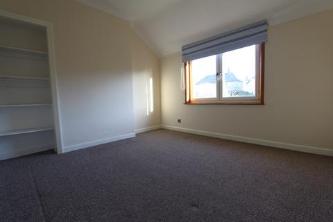 2 bedroom flat to rent, 113 Kings Road, Rosyth, KY11 2RX