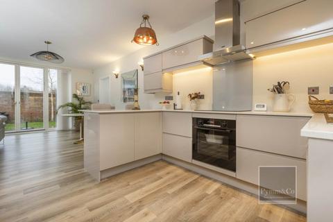 4 bedroom barn conversion for sale, The Walled Garden, Norwich NR5