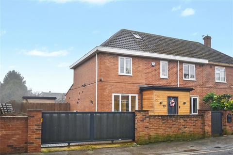 4 bedroom semi-detached house for sale, Alandale Drive, Garforth, Leeds, West Yorkshire