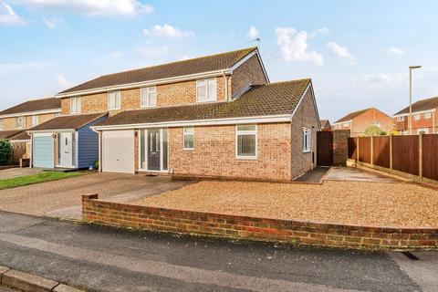 3 bedroom semi-detached house for sale, Henley Gardens, Hampshire PO15