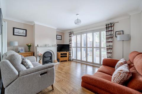3 bedroom semi-detached house for sale, Henley Gardens, Hampshire PO15